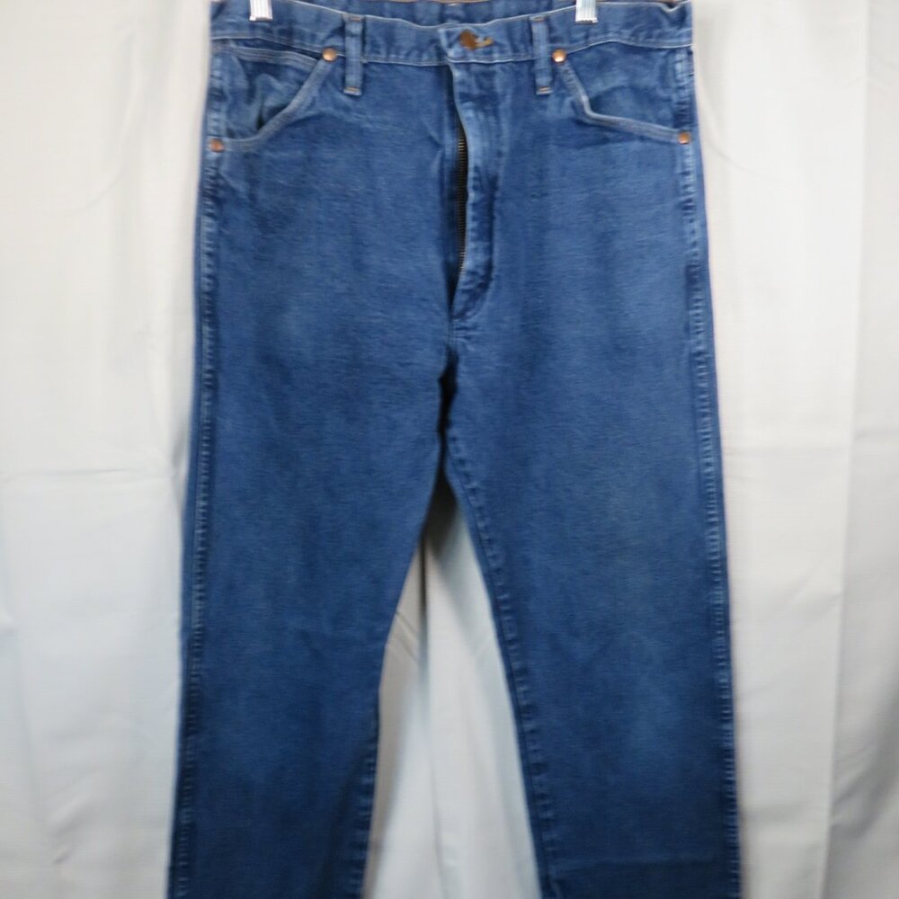 Vintage Wrangler Straight Leg Men's Jean's Size 36 X 36